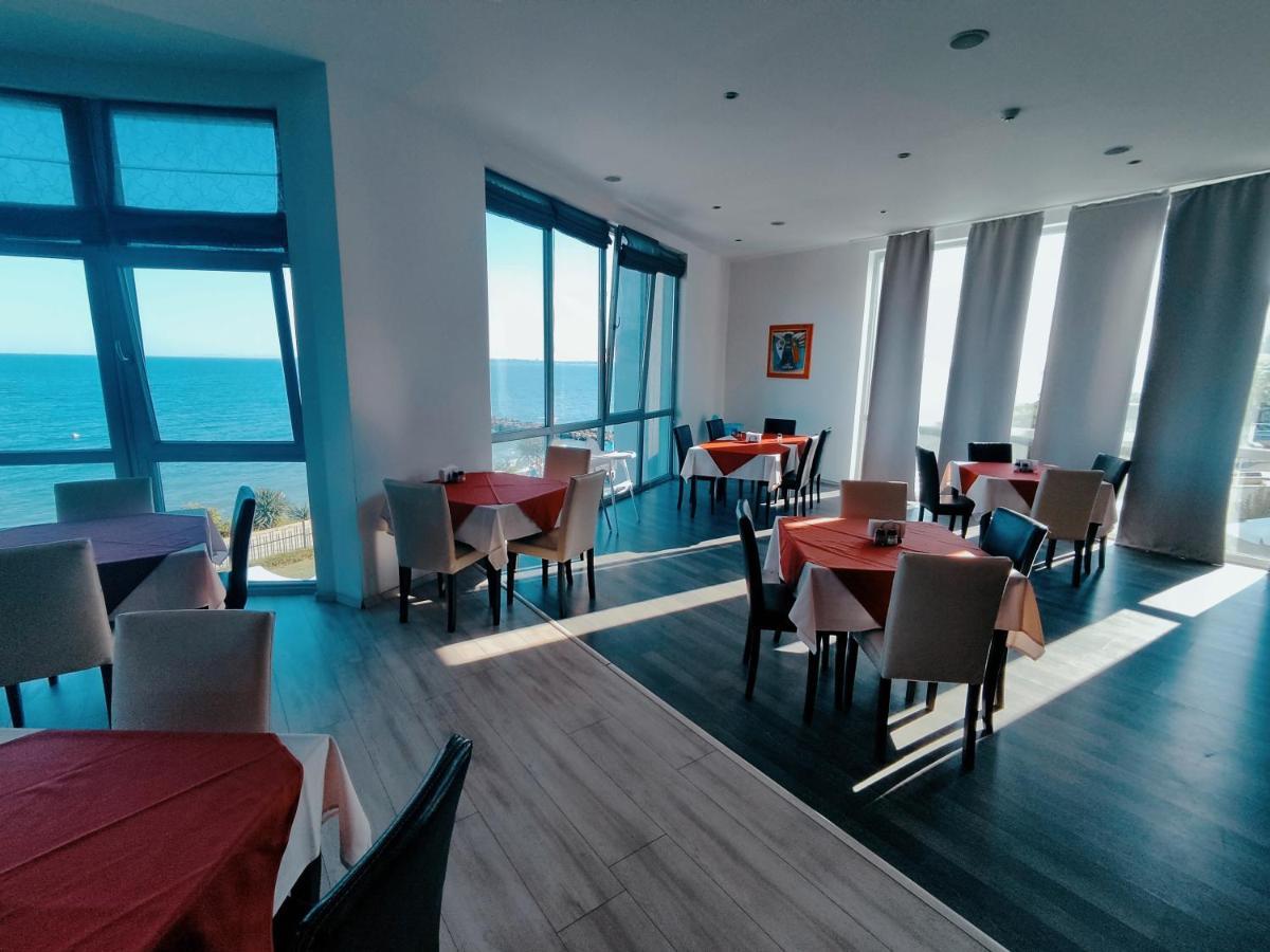 Moonlight Hotel 5*
